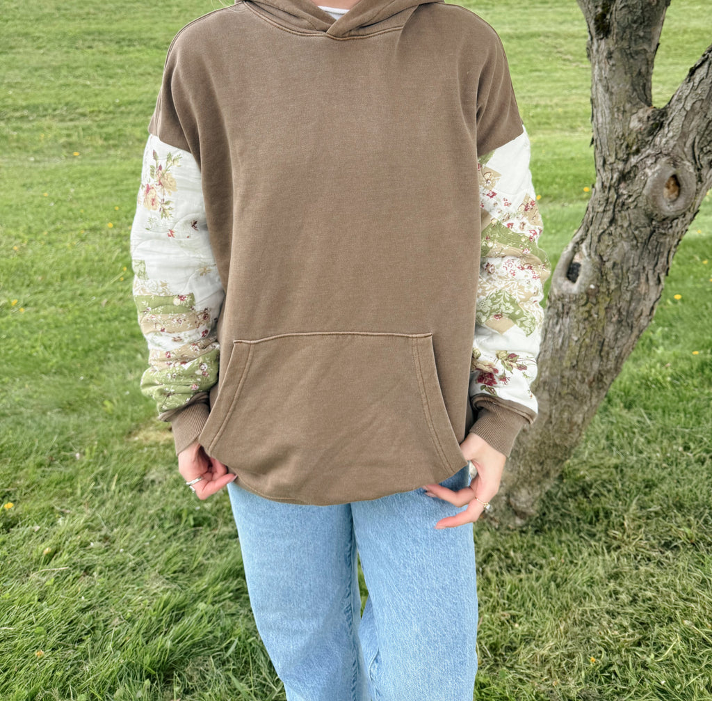 matcha date quilted sleeve hoodie