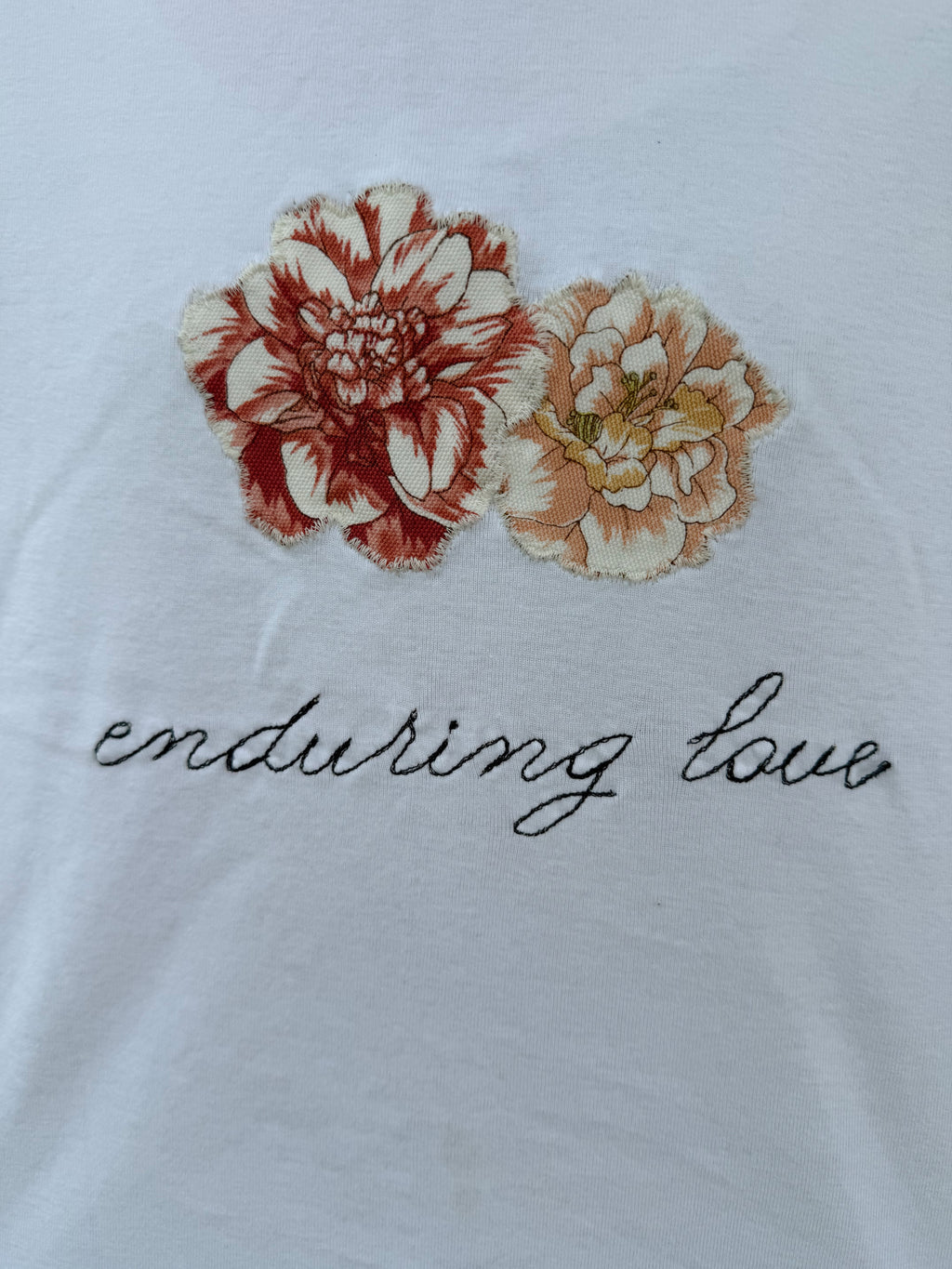“enduring love” appliqué t-shirt